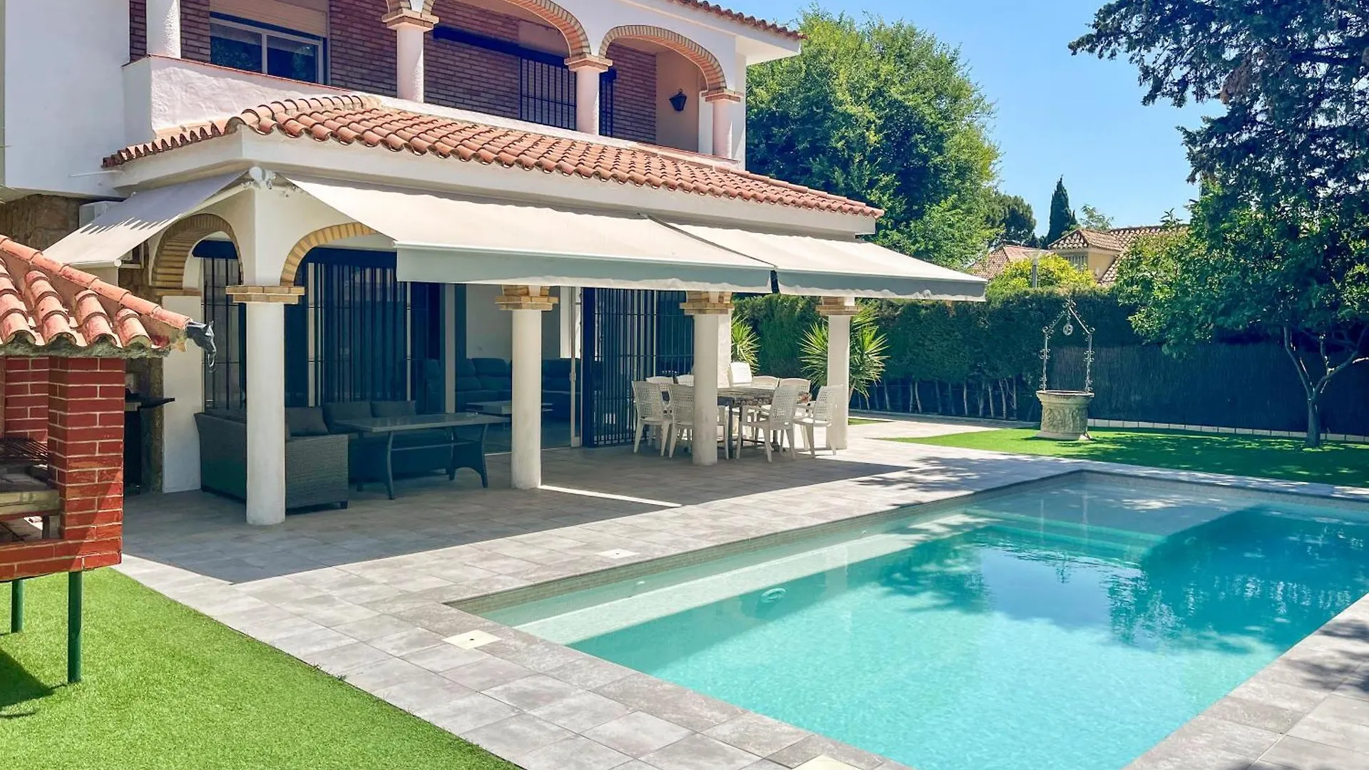 Villa Alamos Jerez I Piscina Salada Climatizada I Bbq I Jardines I 850M2 Jerez de la Frontera