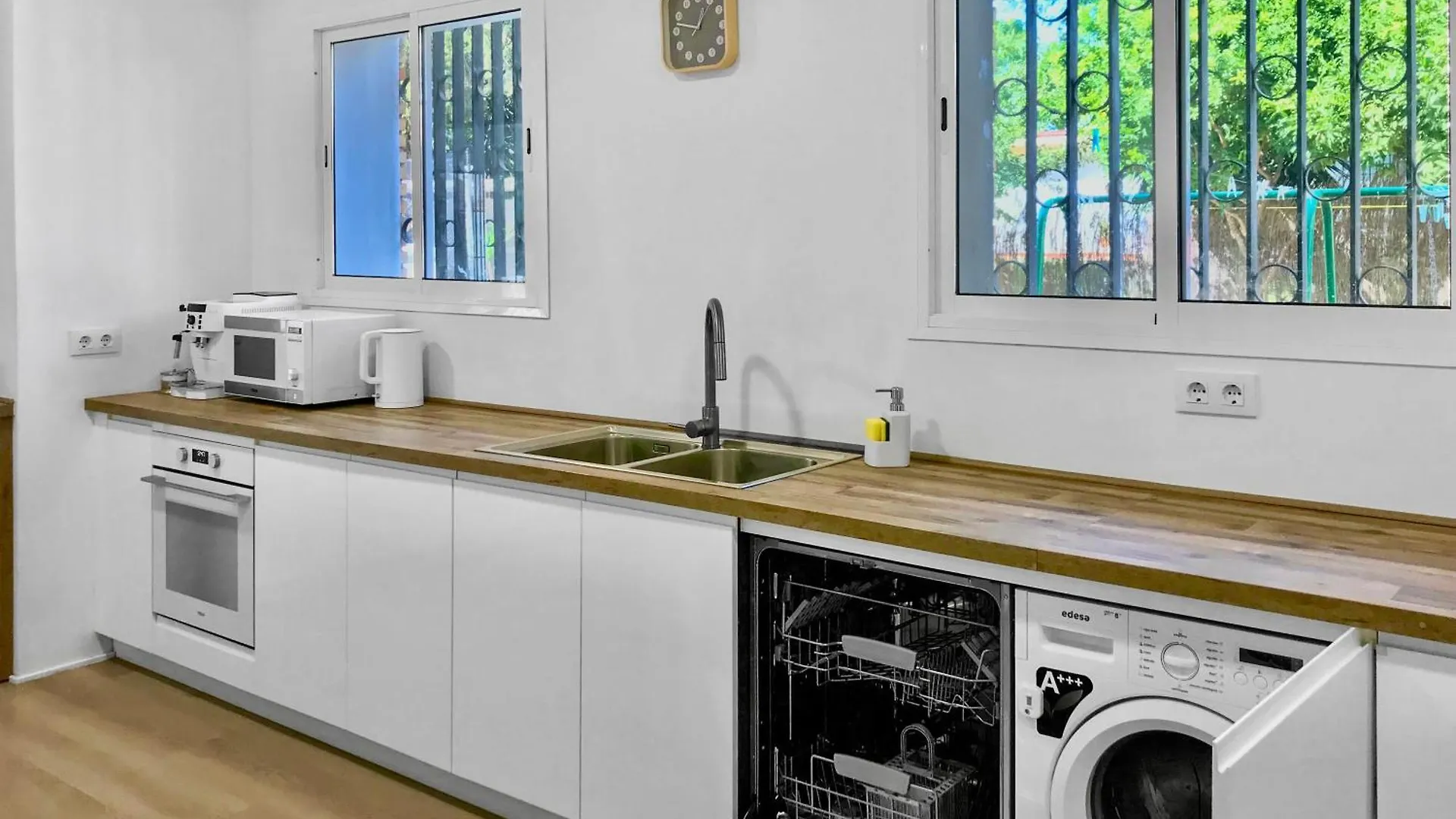 Villa Alamos Jerez I Piscina Salada Climatizada I Bbq I Jardines I 850M2 Jerez de la Frontera 0*,